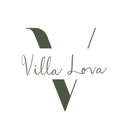 Villa Lova Sambirenteng Gretek Kültér fotó